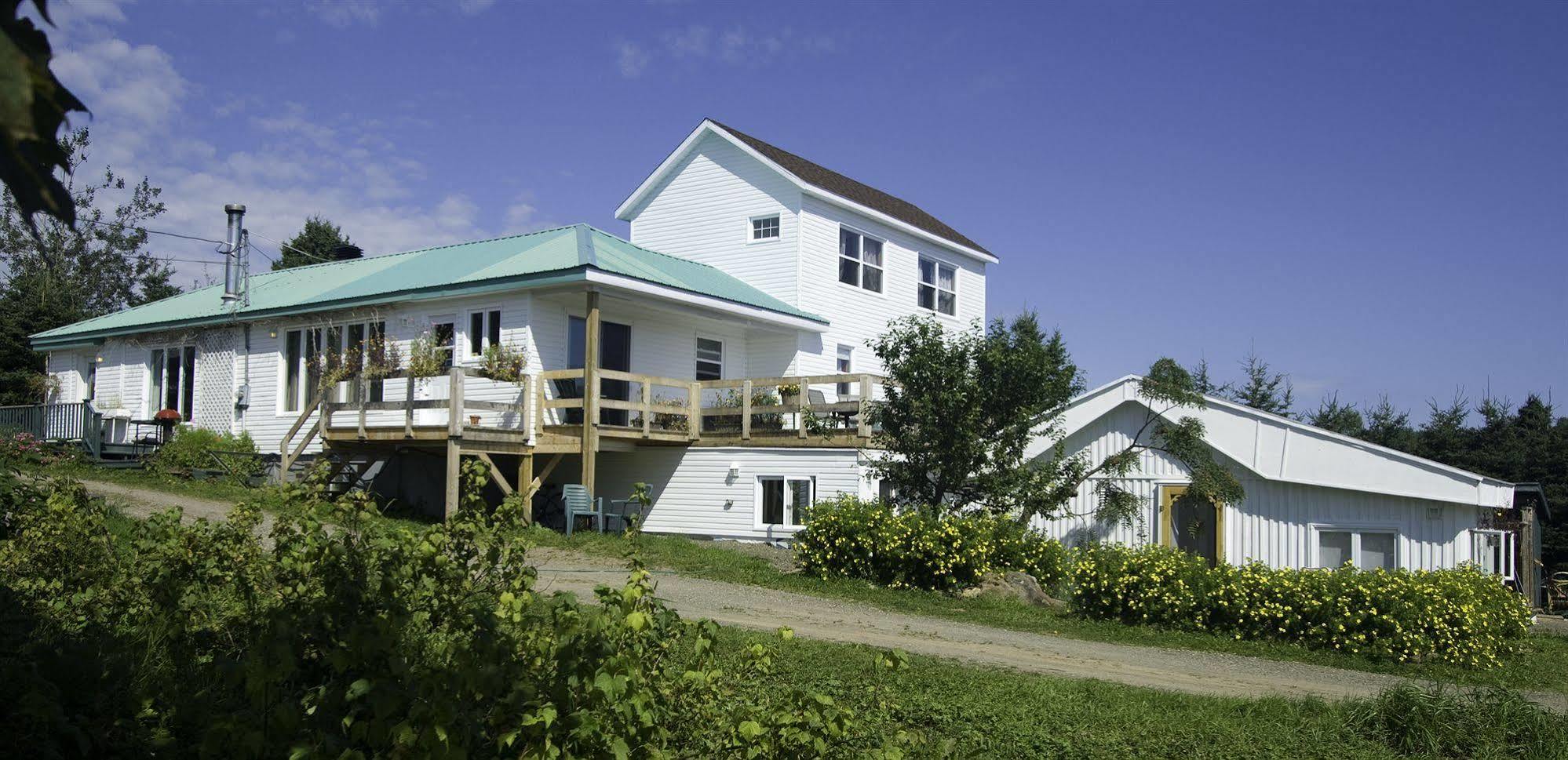 Gîte Aux Jardins De L'Anse Percé Extérieur photo