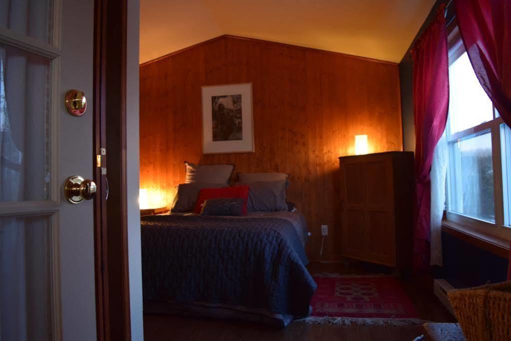 Gîte Aux Jardins De L'Anse Percé Extérieur photo